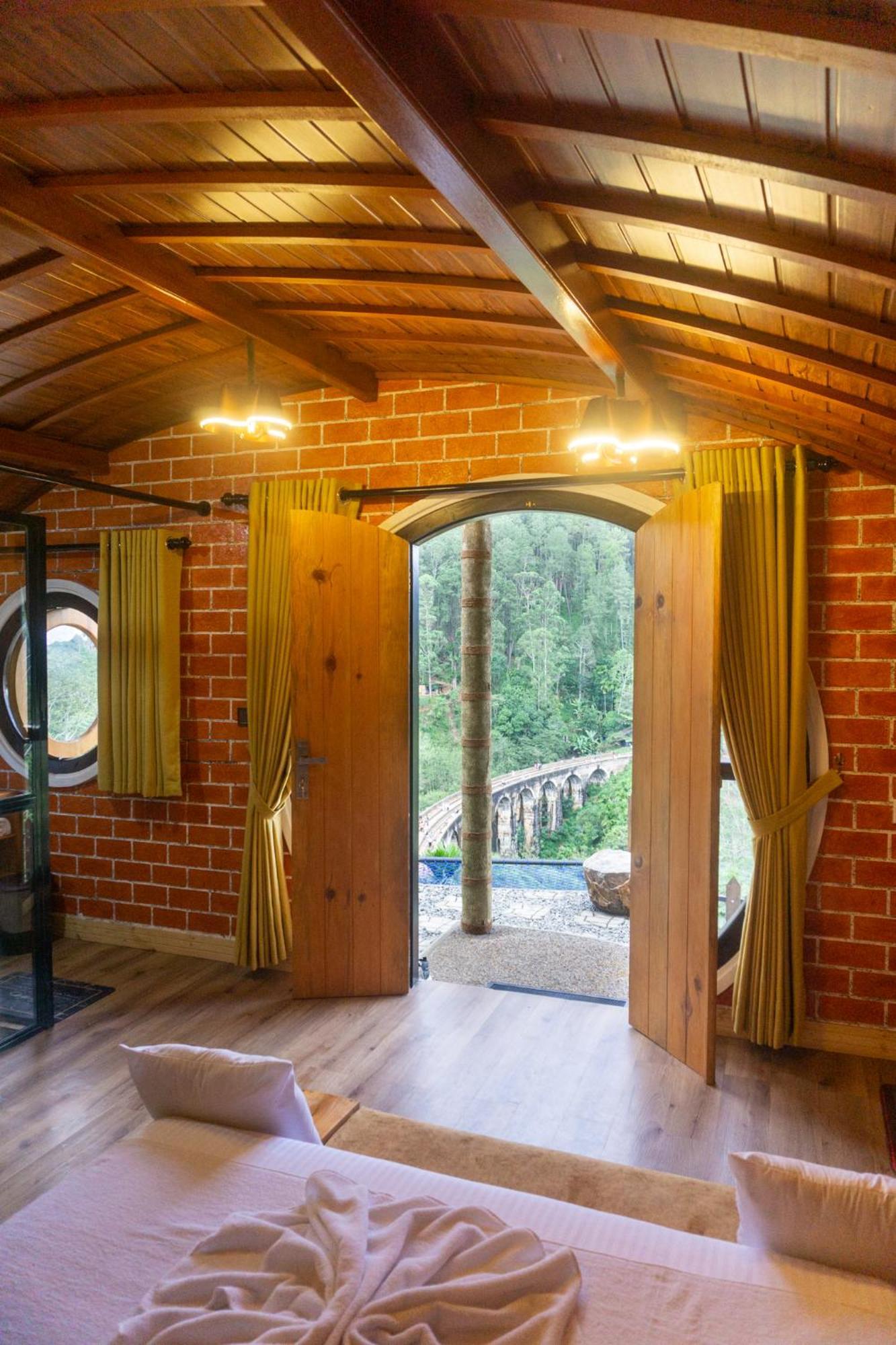 埃拉Hobbit Hole Hideaway住宿加早餐旅馆 外观 照片