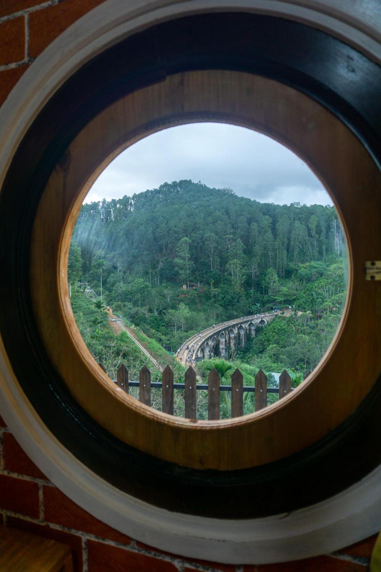 埃拉Hobbit Hole Hideaway住宿加早餐旅馆 外观 照片