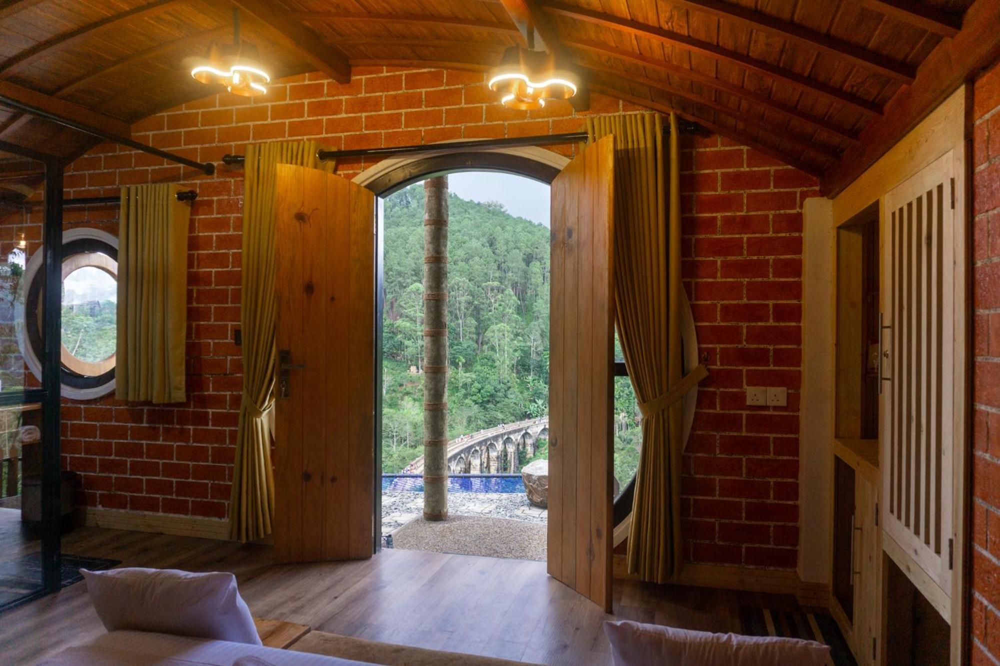 埃拉Hobbit Hole Hideaway住宿加早餐旅馆 外观 照片